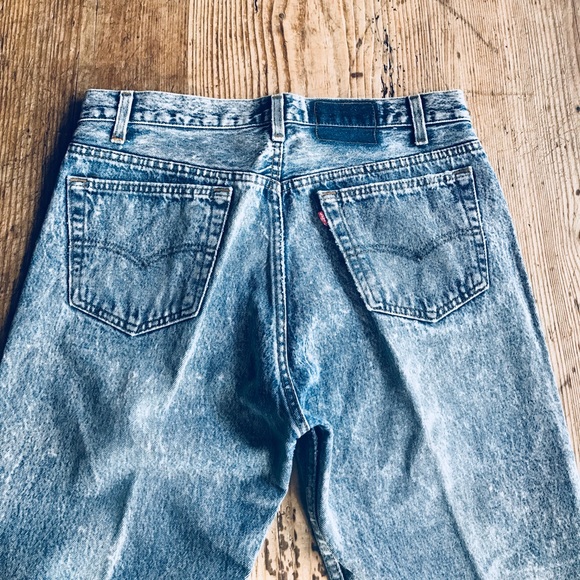 Vintage 1980’s Levi’s 501 Stonewashed Jeans - Picture 3 of 8